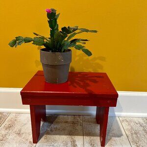 RARE RETIRED Sassy & Solid Red SL@H Wooden Stool (includes Extra shipping)